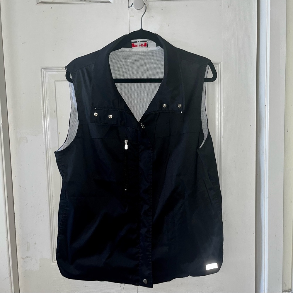 Alia Sport Lightweight Vest